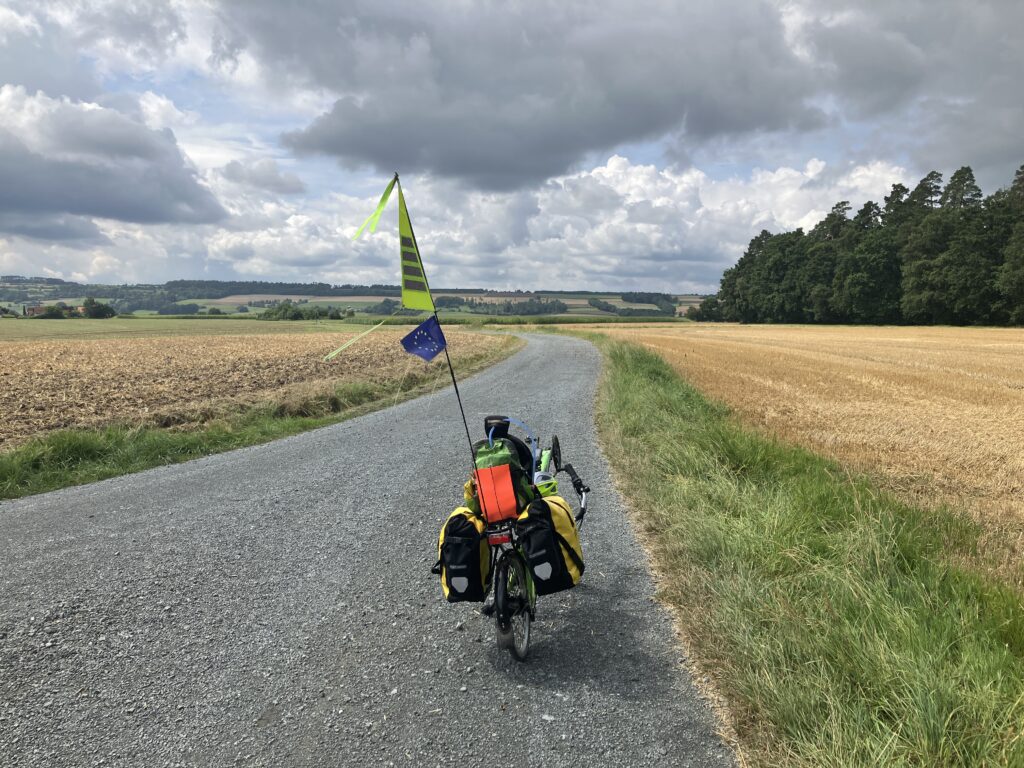 Blick über das Tal des Weißen Main bei Himmelkron (Bild: Klaus Dapp)