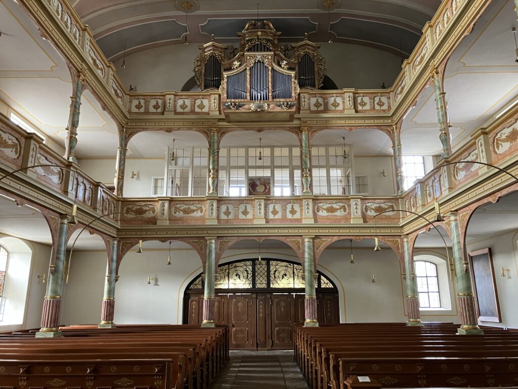 Pegnitz - Orgelempore in der Evangelischen Bartholomäuskirche (Bild: Klaus Dapp)