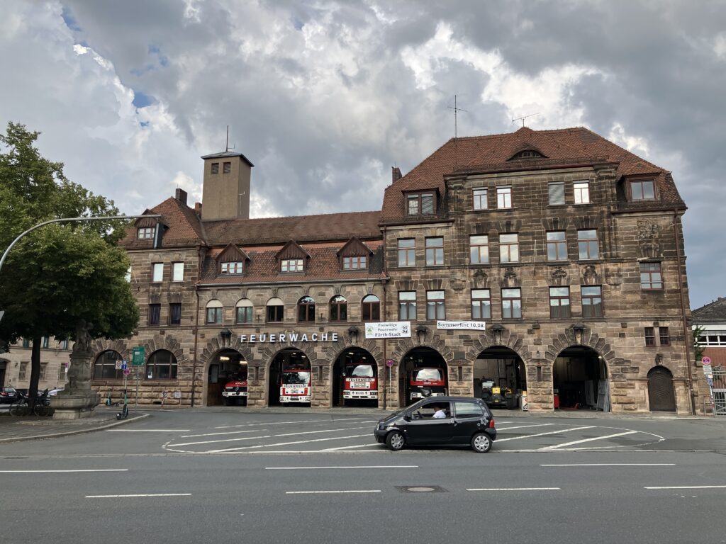 Fürth - Feuerwache (Bild: Klaus Dapp)