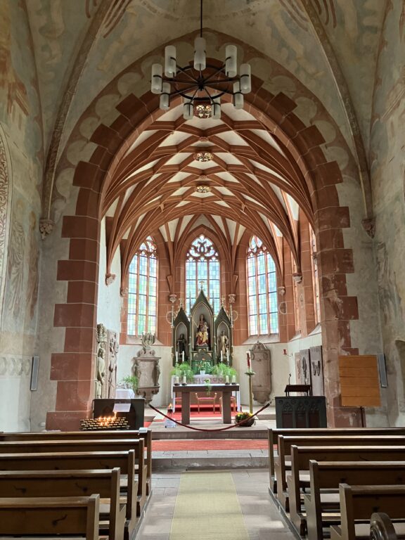 Chorraum der Ersheimer Kapelle in Neckarsteinach (Bild: Klaus Dapp)